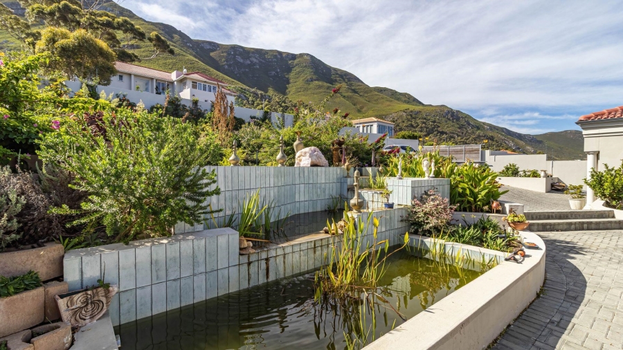 4 Bedroom Property for Sale in Berghof Western Cape